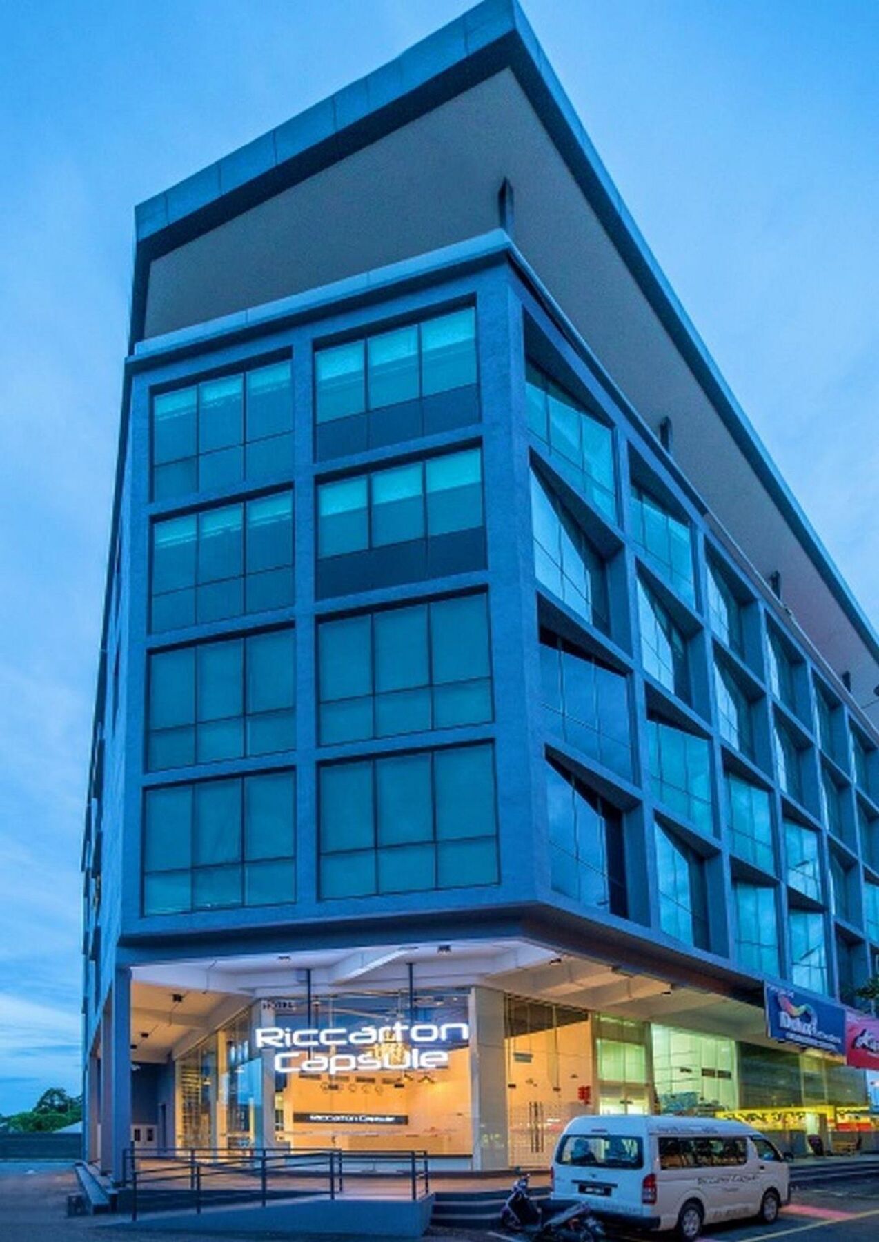 Riccarton Capsule Hotel Κουάλα Λουμπούρ Εξωτερικό φωτογραφία