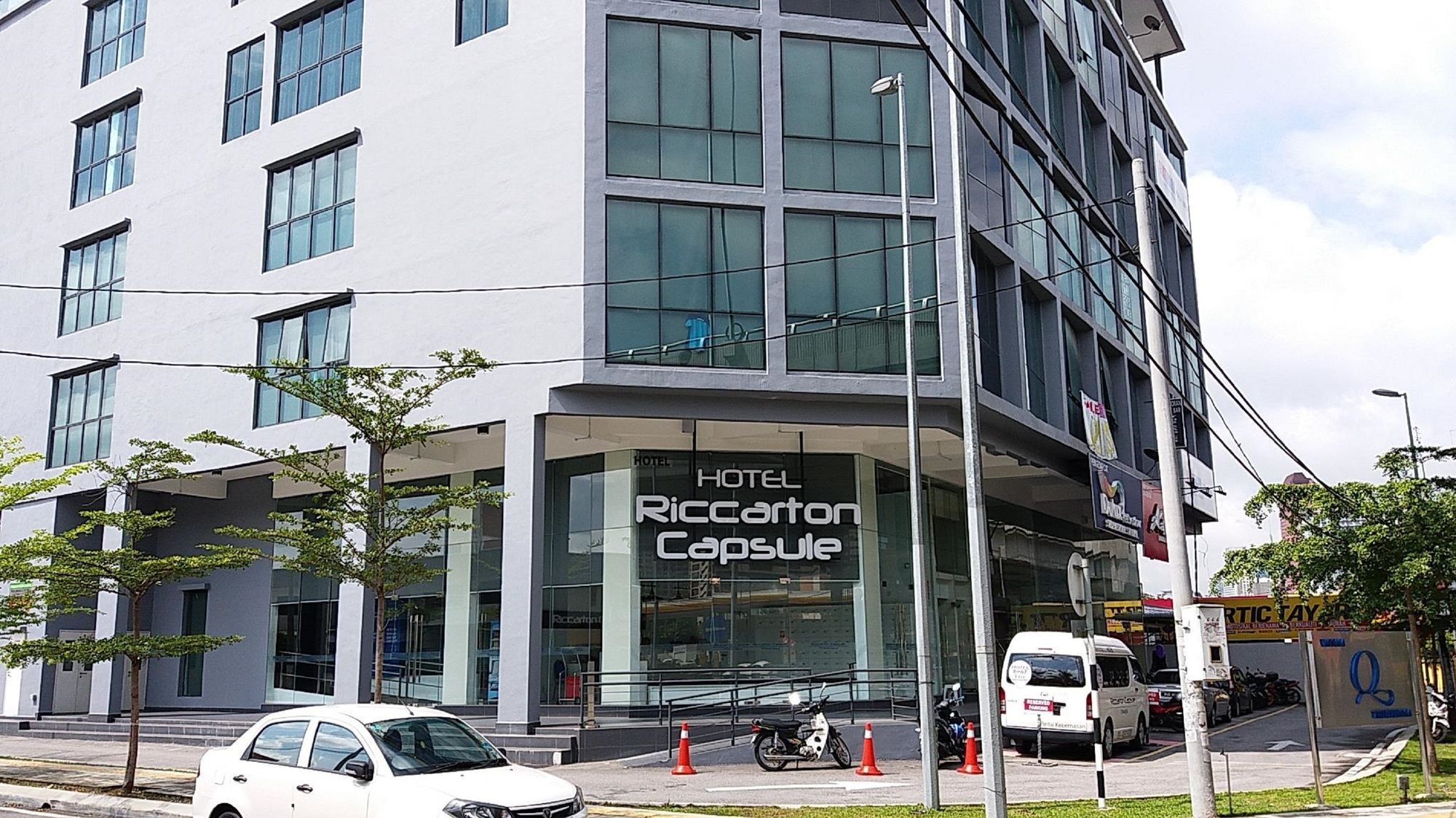Riccarton Capsule Hotel Κουάλα Λουμπούρ Εξωτερικό φωτογραφία