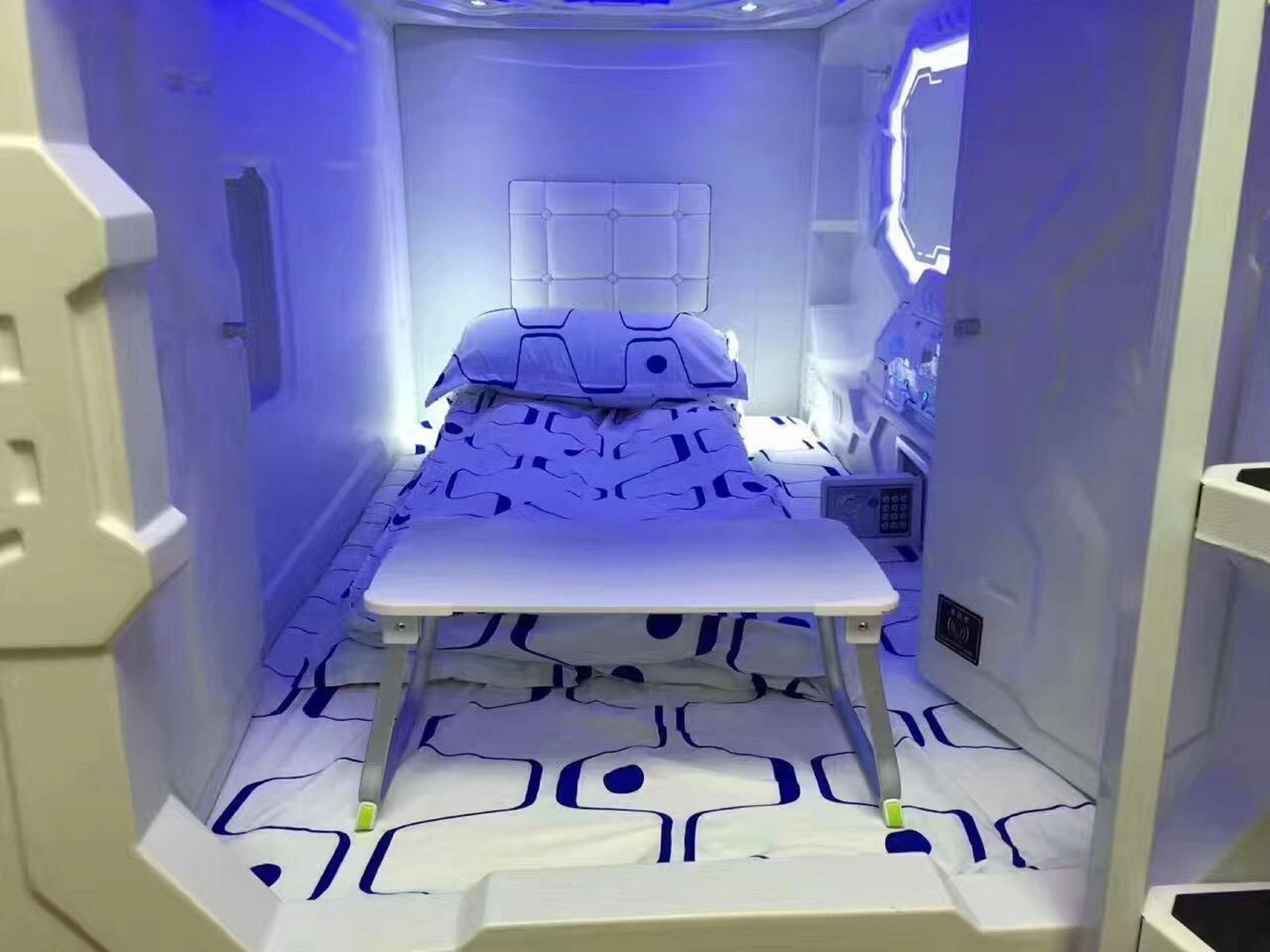 Riccarton Capsule Hotel Κουάλα Λουμπούρ Εξωτερικό φωτογραφία